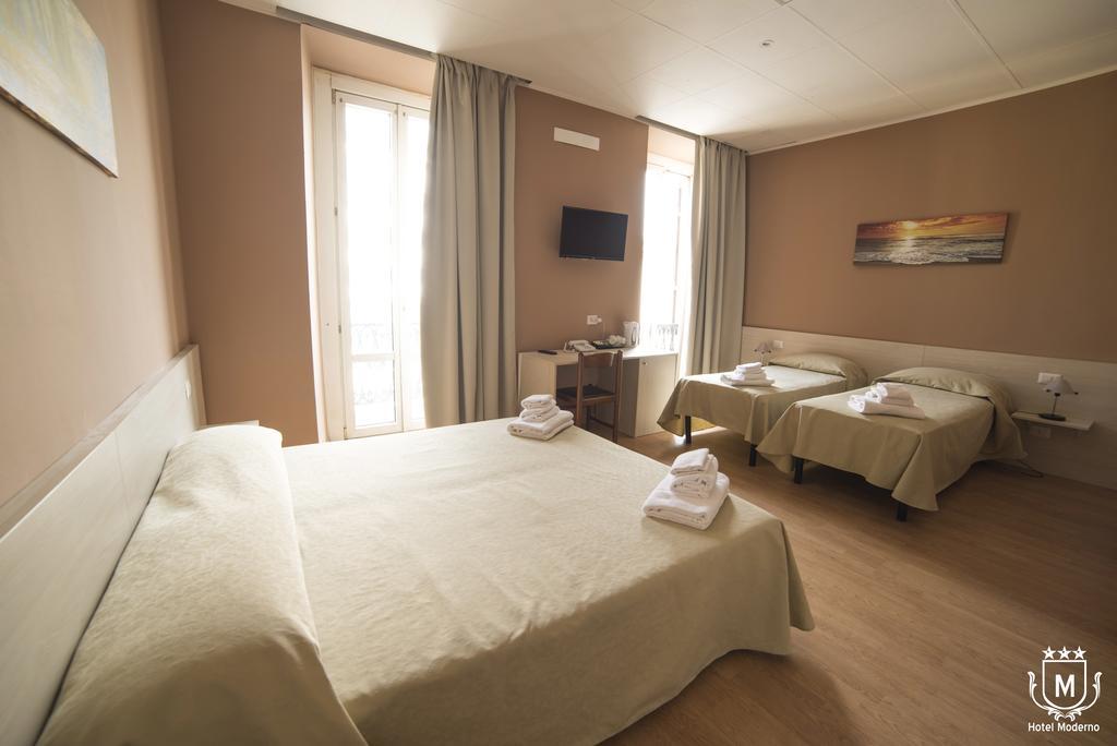 Hotel Moderno Lecco Kültér fotó