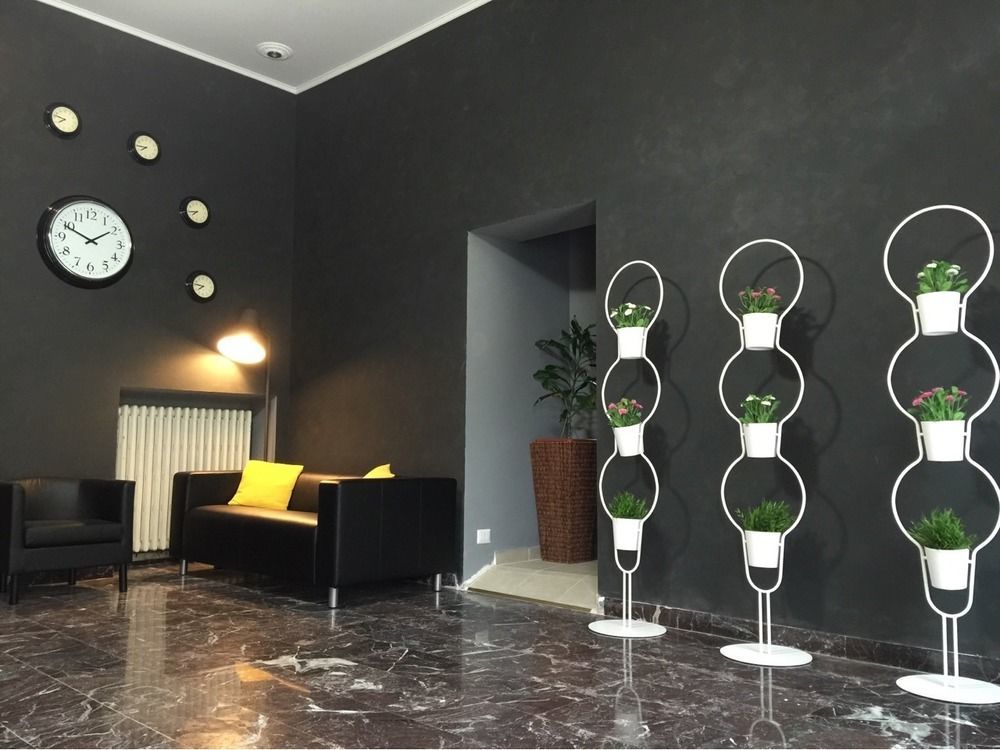 Hotel Moderno Lecco Kültér fotó