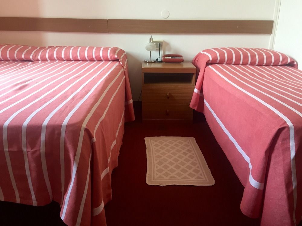 Hotel Moderno Lecco Kültér fotó