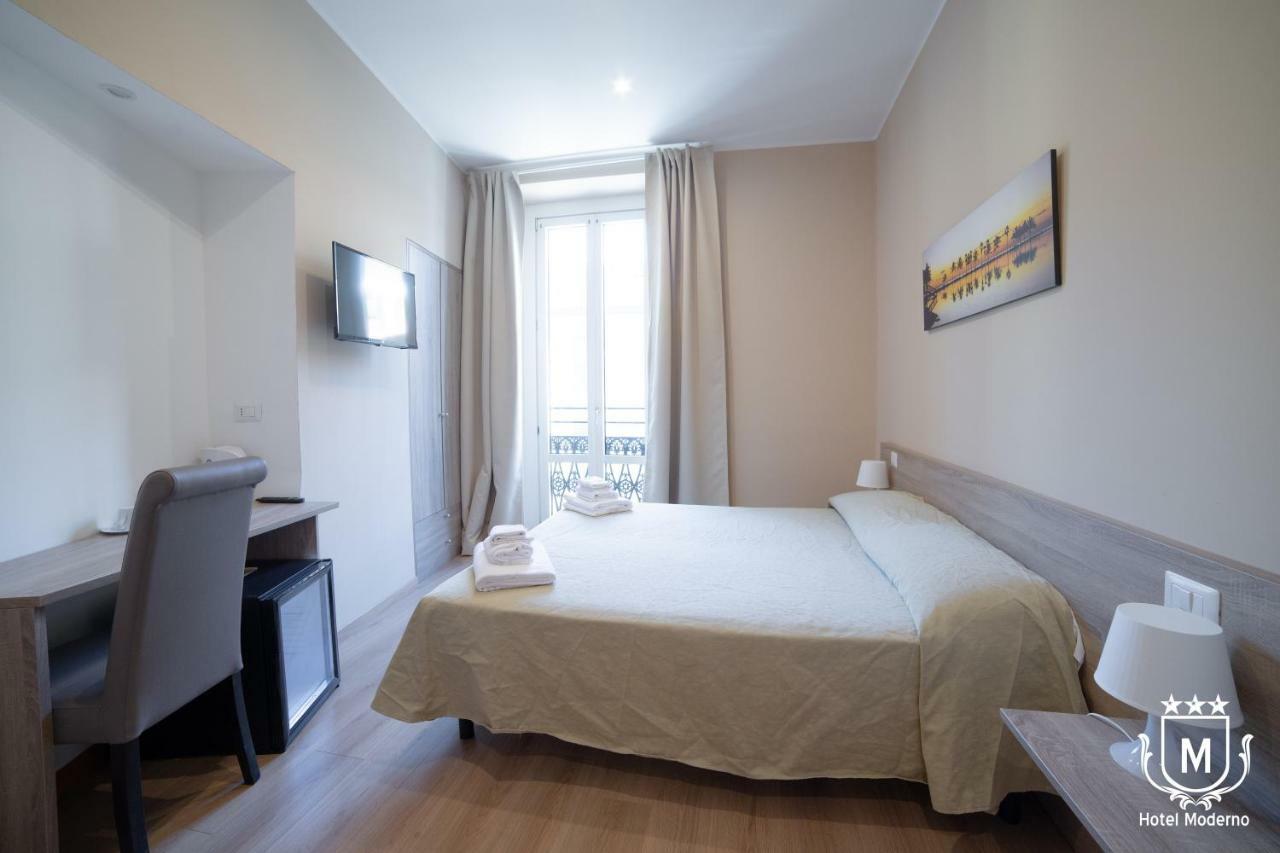 Hotel Moderno Lecco Kültér fotó